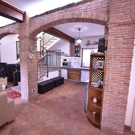 Villa Caterina, Alle Pendici Del Vulcano Etna Viagrande Exteriör bild