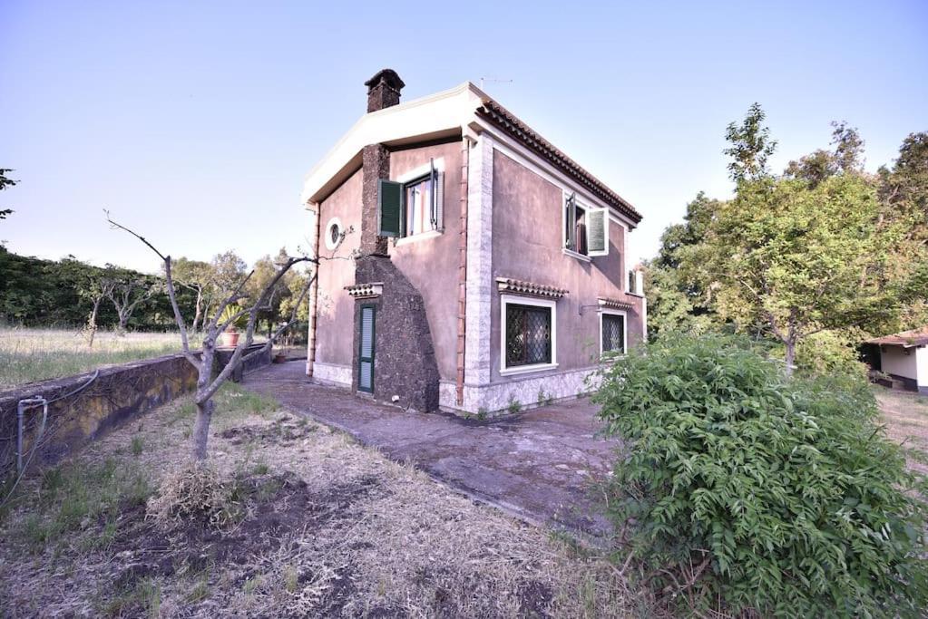 Villa Caterina, Alle Pendici Del Vulcano Etna Viagrande Exteriör bild