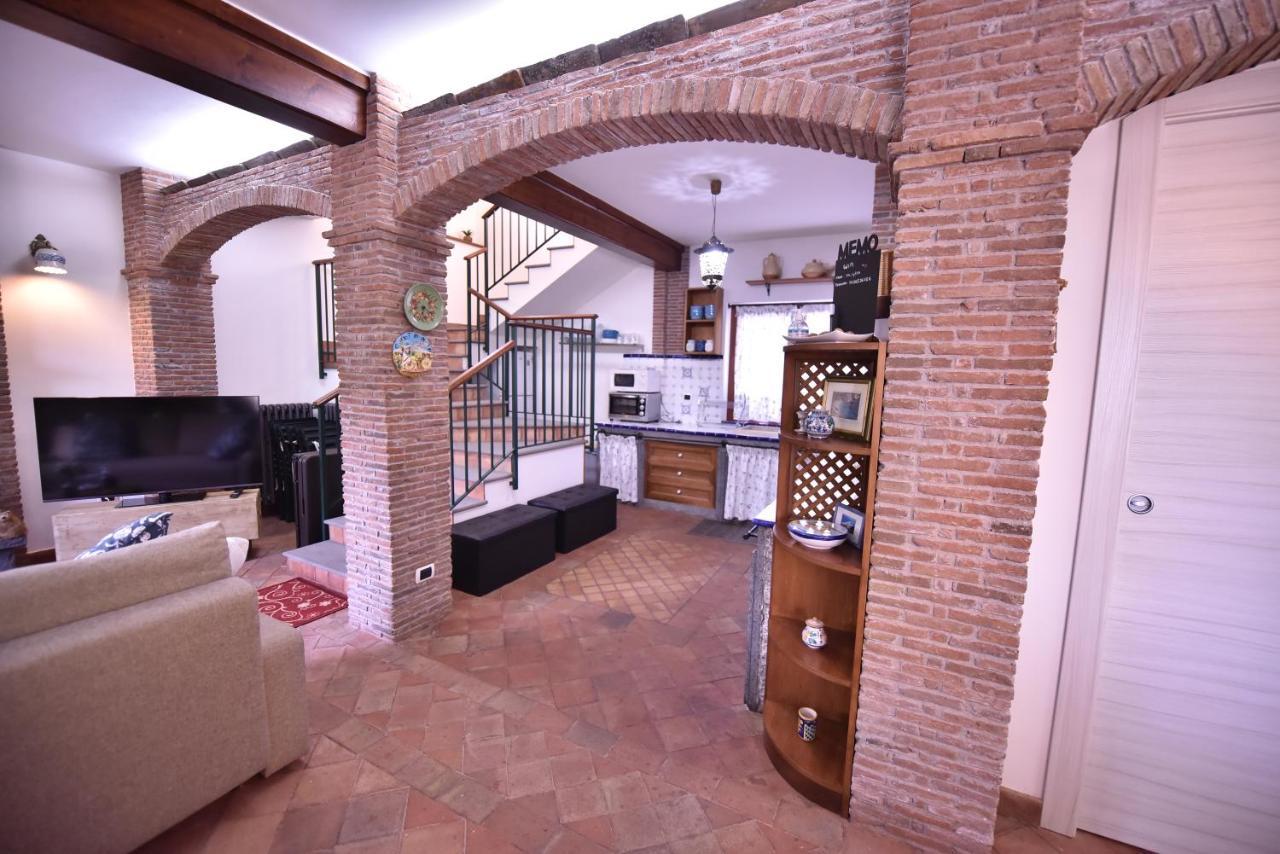 Villa Caterina, Alle Pendici Del Vulcano Etna Viagrande Exteriör bild