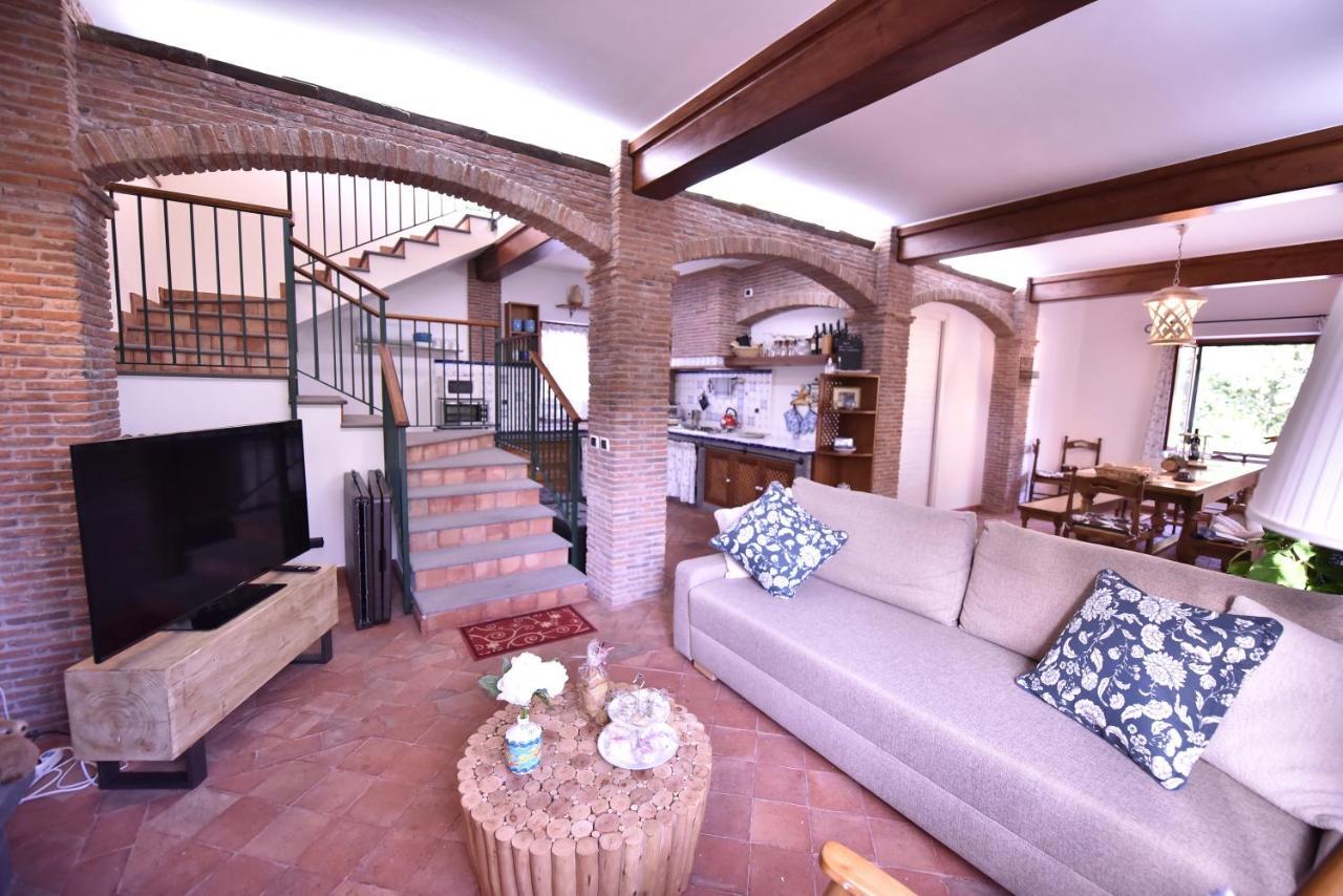 Villa Caterina, Alle Pendici Del Vulcano Etna Viagrande Exteriör bild